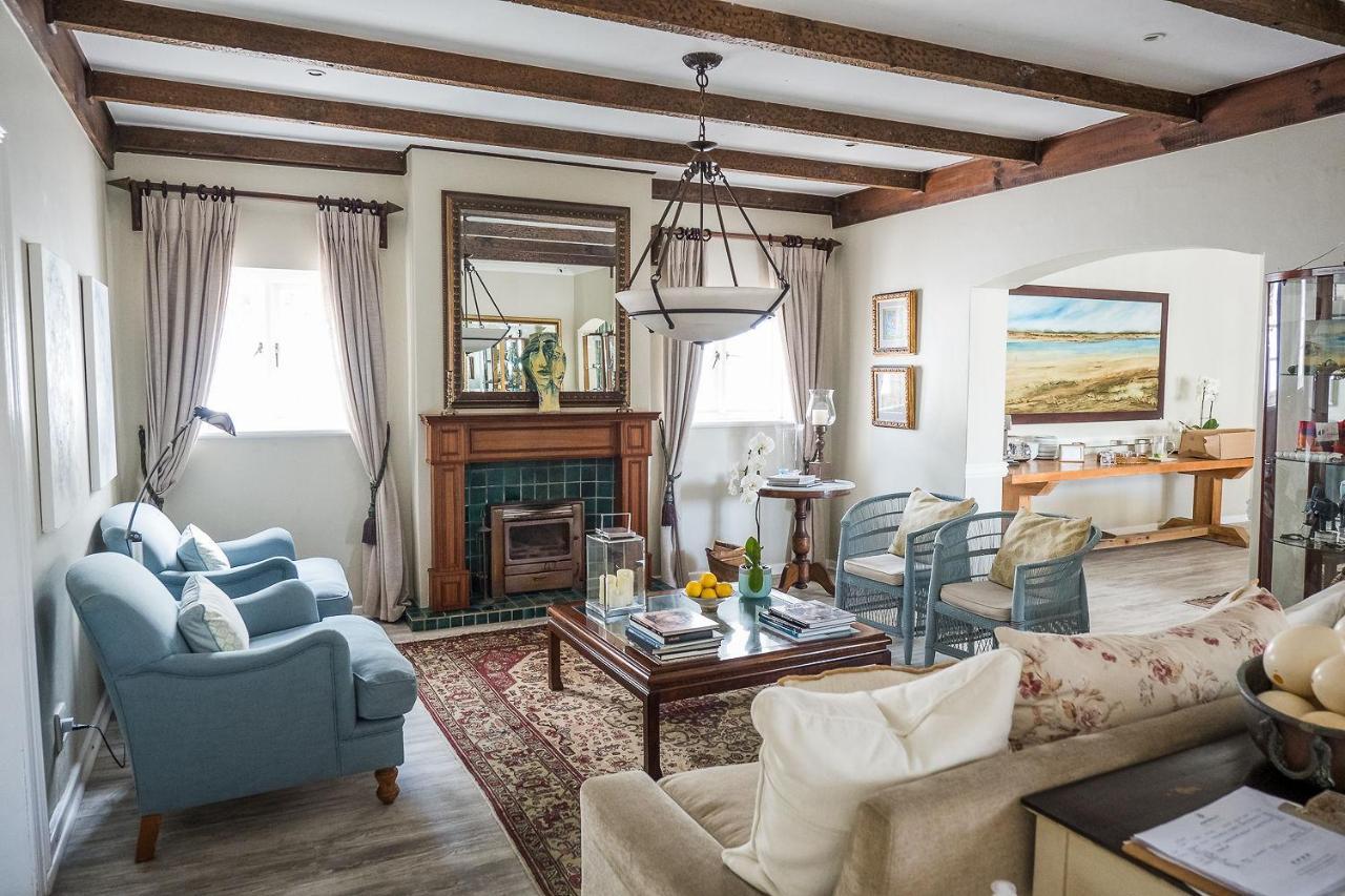 Admiralty Beach House Порт Елизабет Екстериор снимка