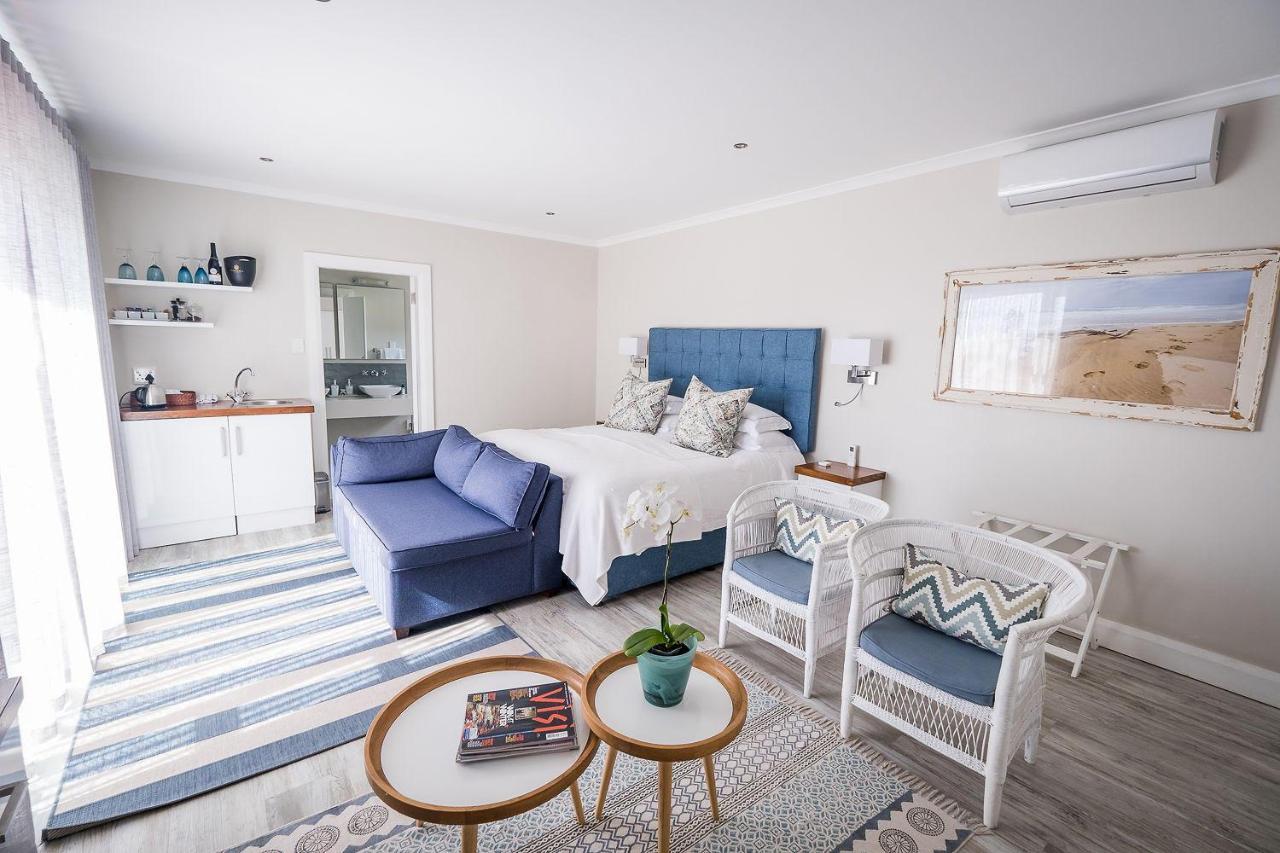 Admiralty Beach House Порт Елизабет Екстериор снимка