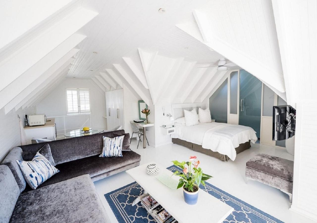 Admiralty Beach House Порт Елизабет Екстериор снимка