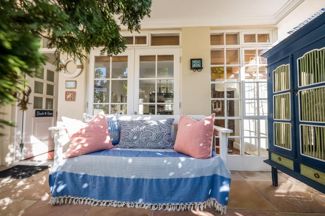 Admiralty Beach House Порт Елизабет Екстериор снимка